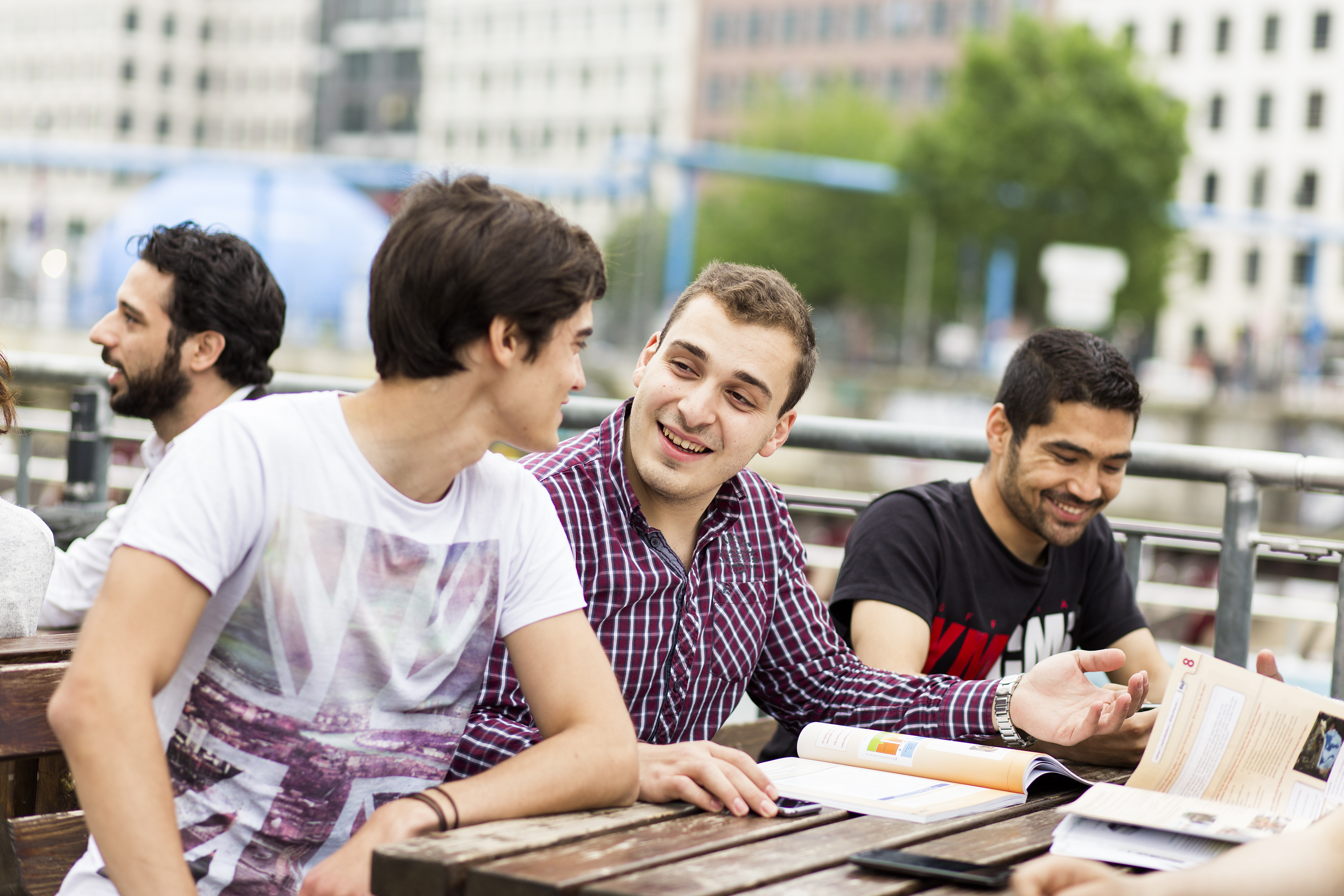 alpadia_75_berlin_students